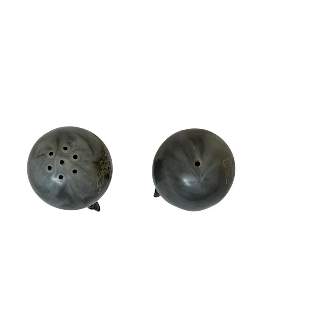 Vintage Asian‎ Hong Kong Etched Design Plastic Egg Salt Pepper Shaker Set